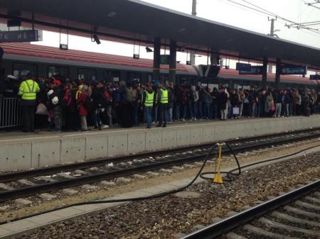 Flüchtlinge Bahnhof St. Pölten